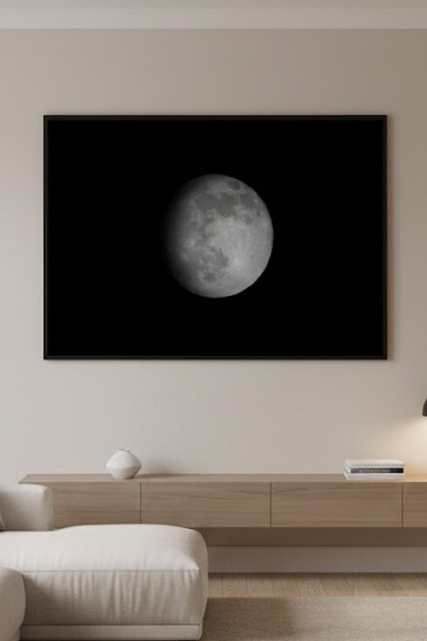 Safir Design Modern Parlayan Ay Temalı Siyah Çerçeveli Tablo